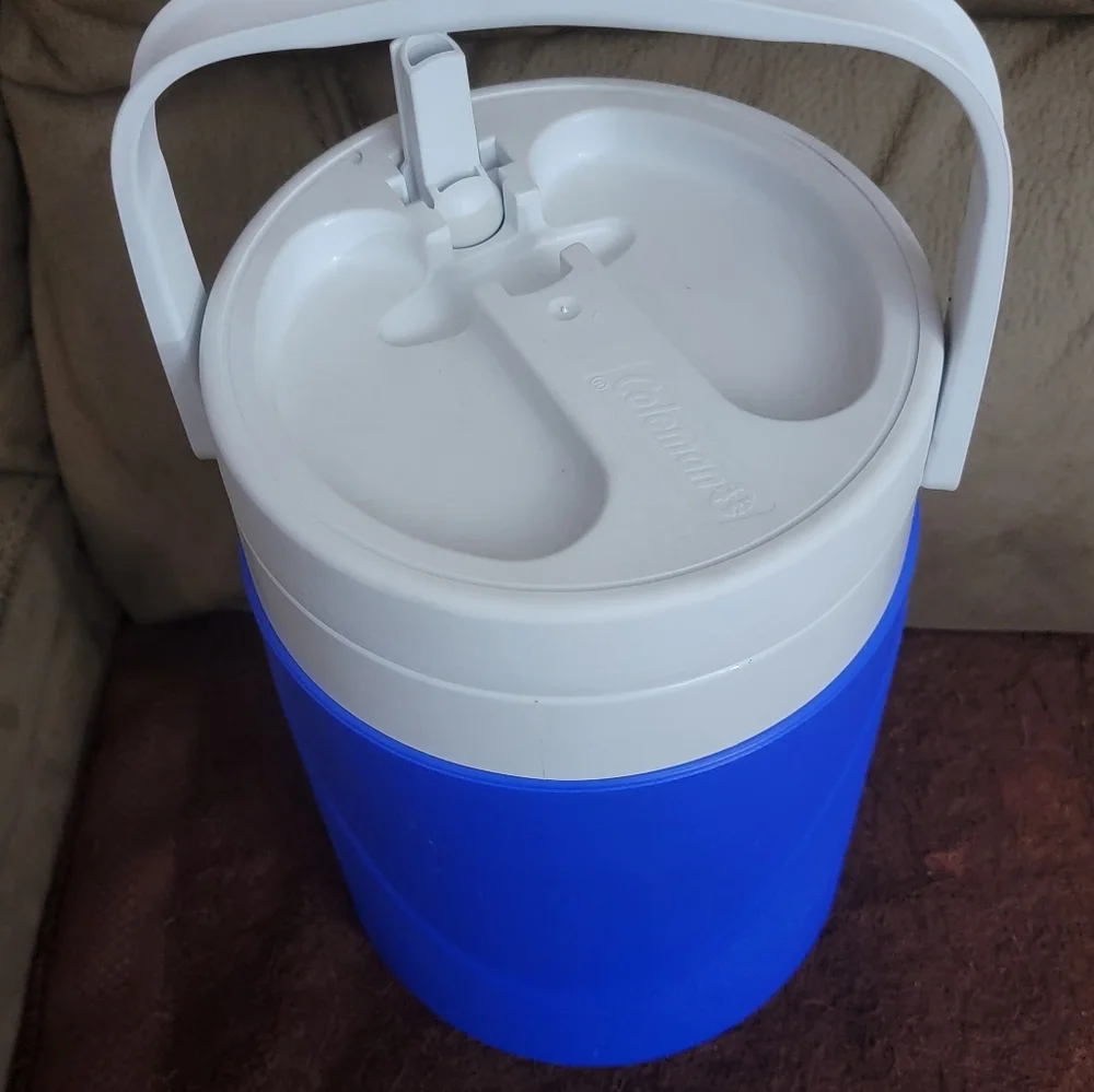 Coleman thermos, blue & white - Picture 2 of 4